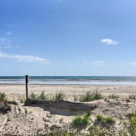 Surfside Beach Retreat With Deck And Ocean Views Buitenkant foto