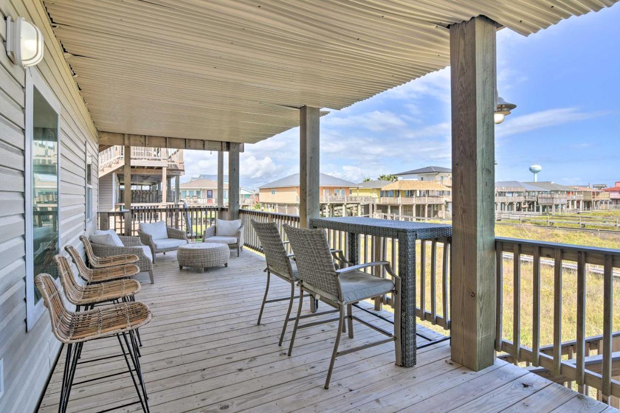 Surfside Beach Retreat With Deck And Ocean Views Buitenkant foto